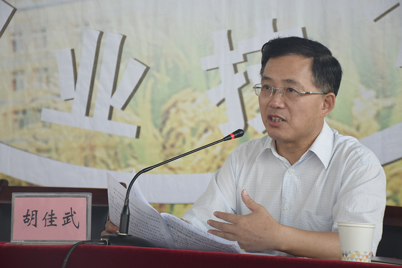 1568281353574084394.jpg 2.jpg